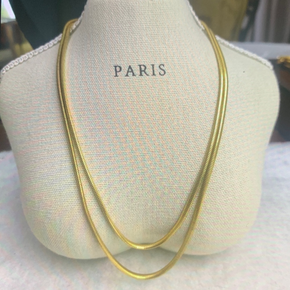 Chic Gold Necklace